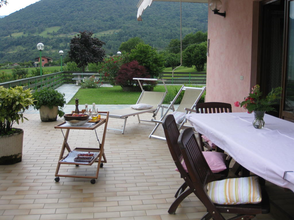 B&B Garden Solto Collina ภายนอก รูปภาพ